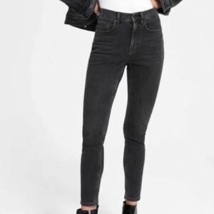 Everlane Washed Black High Rise Skinny Denim Jeans